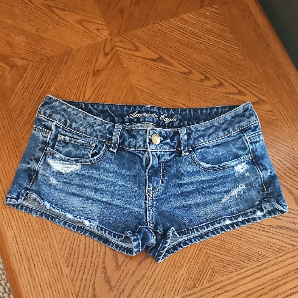 American Eagle Outfitters Women's Blue Denim Shorts